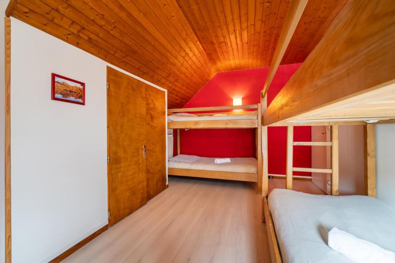 Hotel La Bergerie Azet Esterno foto