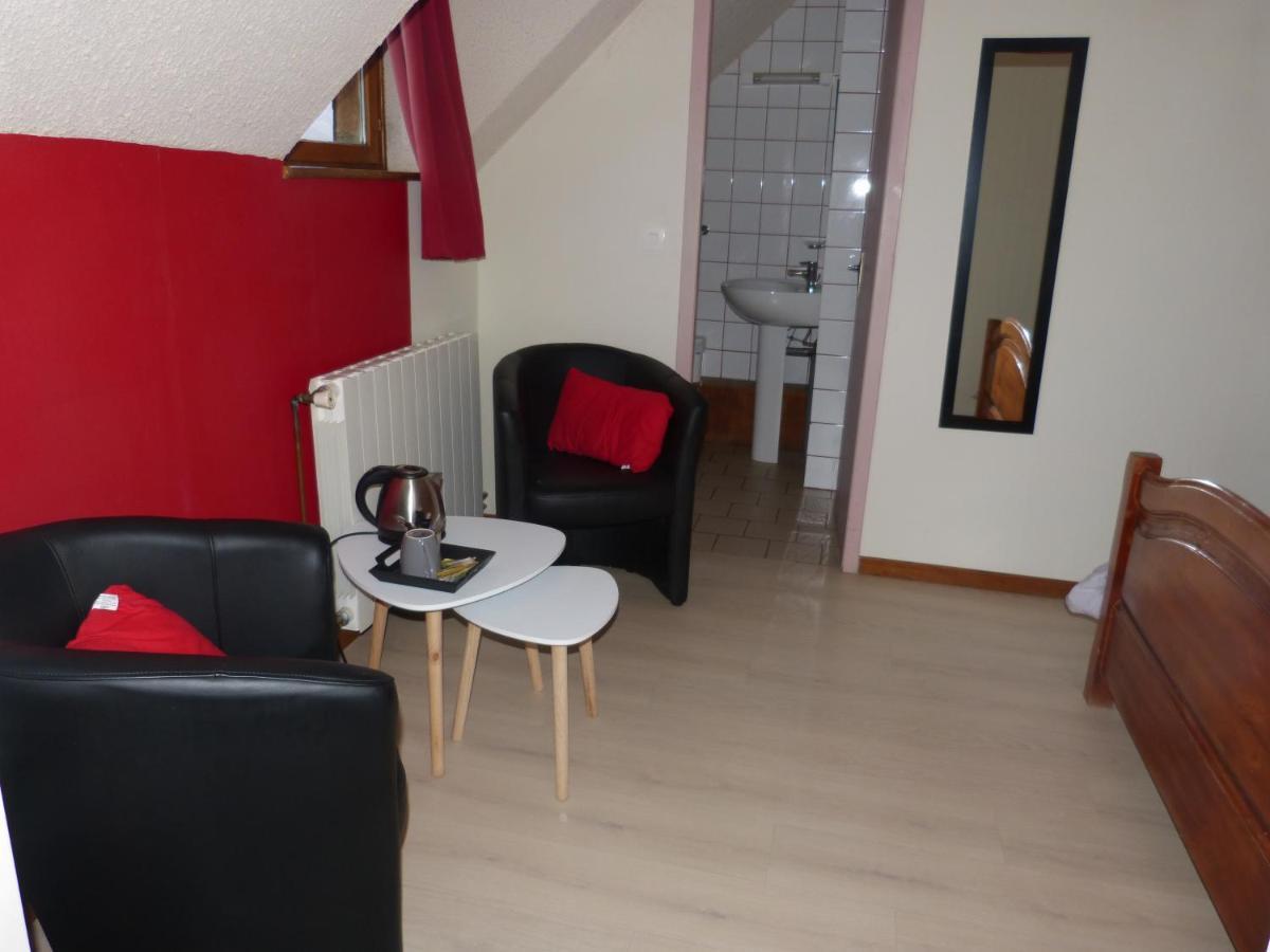 Hotel La Bergerie Azet Esterno foto